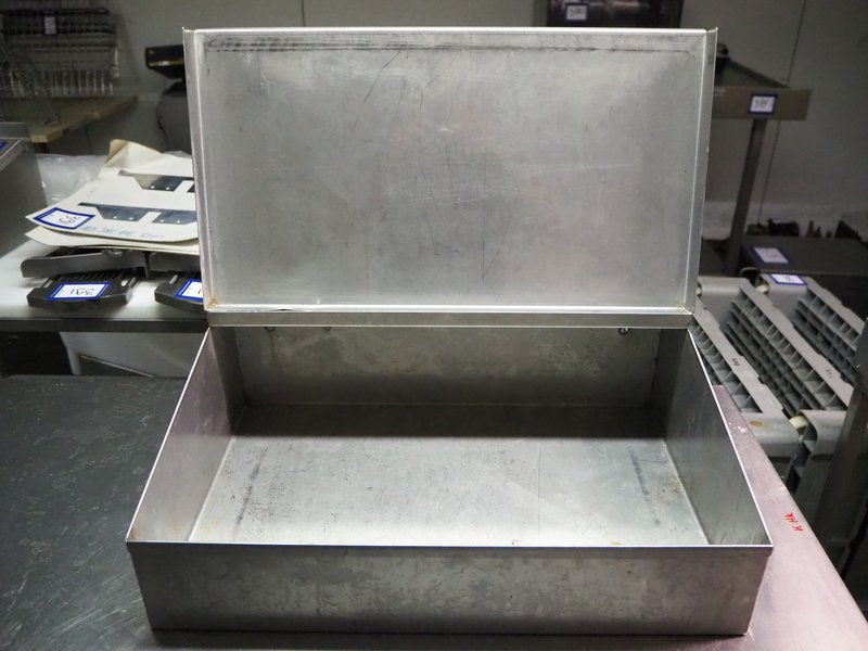 Cajón de acero inoxidable