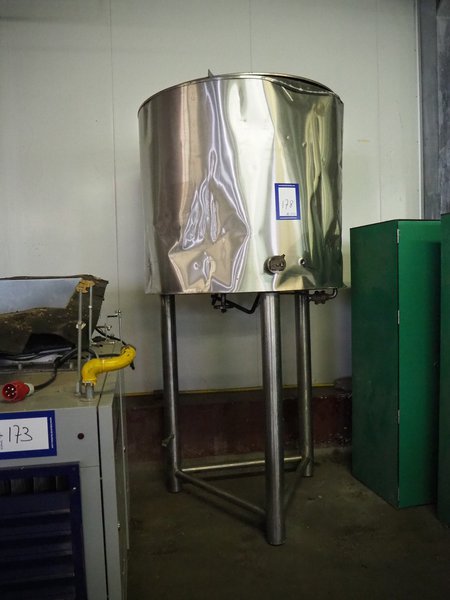 Tanque de acero inoxidable - desperfectos exteriores