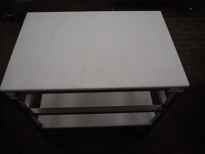 Mesa de acero inoxidable más encimera plástica