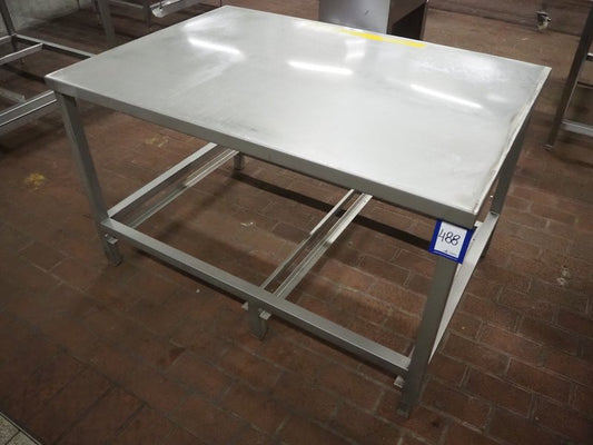 Mesa de acero inoxidable