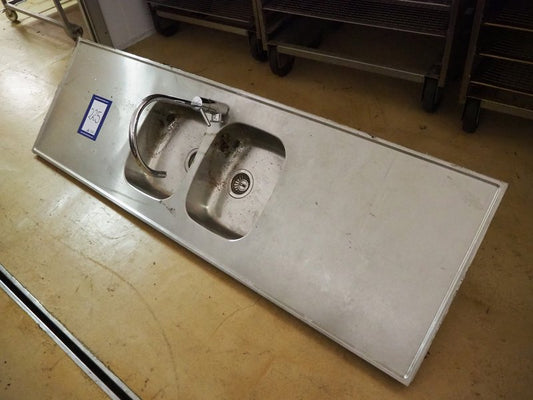 Mesada en acero inoxidable con doble pileta - fregadero