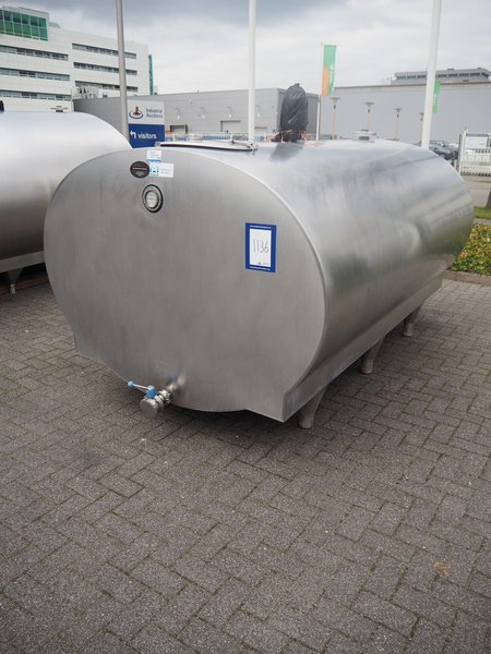 Tanque refrigerado 5900 litros